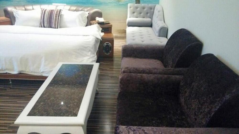 New Zhongxun Business Hotel Yueyang Экстерьер фото