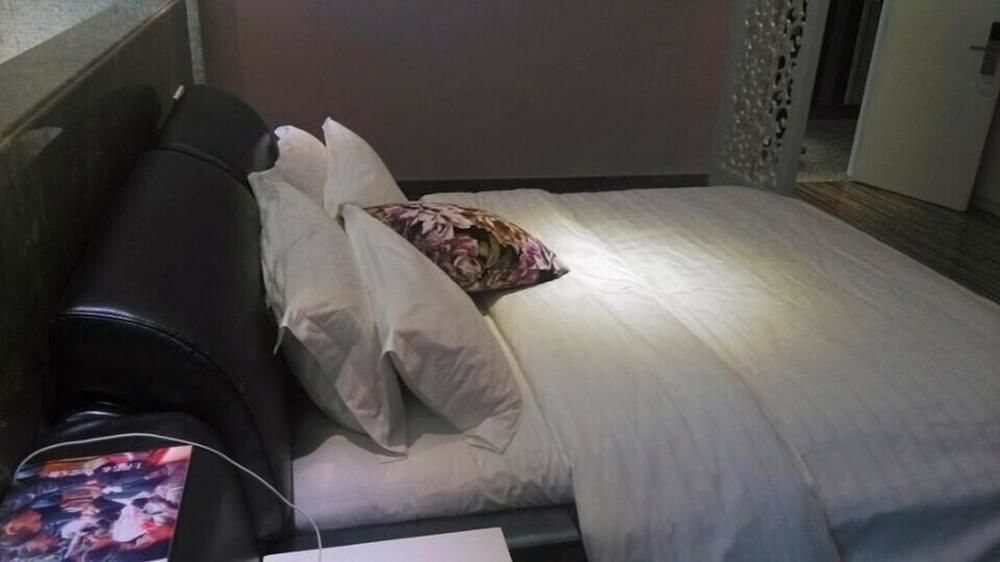 New Zhongxun Business Hotel Yueyang Экстерьер фото